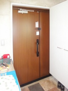 コンクリートの防寒対策を床暖房と断熱サッシで快適に コンクリートの防寒対策を床暖房と断熱サッシで快適に